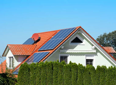 How to Power Your House with a Solar Generator: A Complete Guide